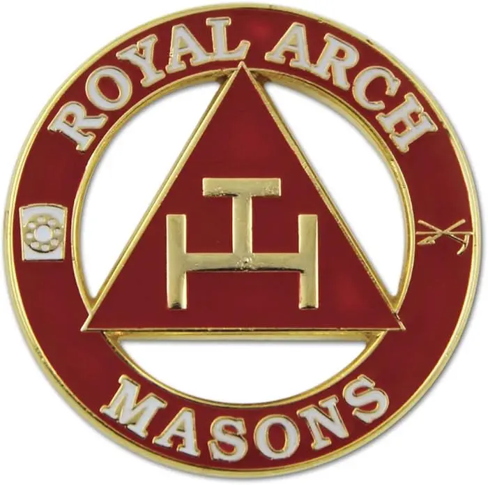 Royal Arch Masons Round Masonic Lapel Pin - [Red & Gold][1 1/4'' Diameter] — product photo